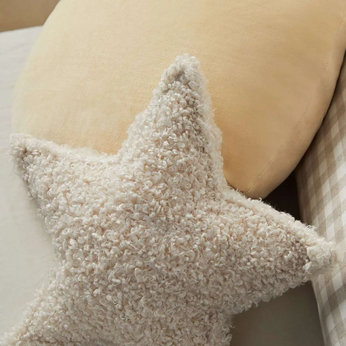 Sherpa Star Cushion Mocka